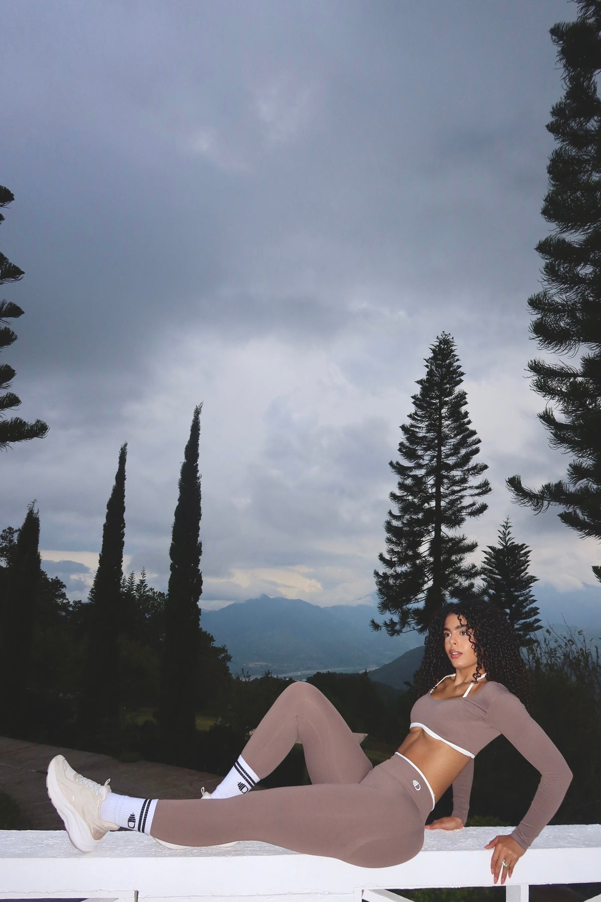 Summit Set Grey
