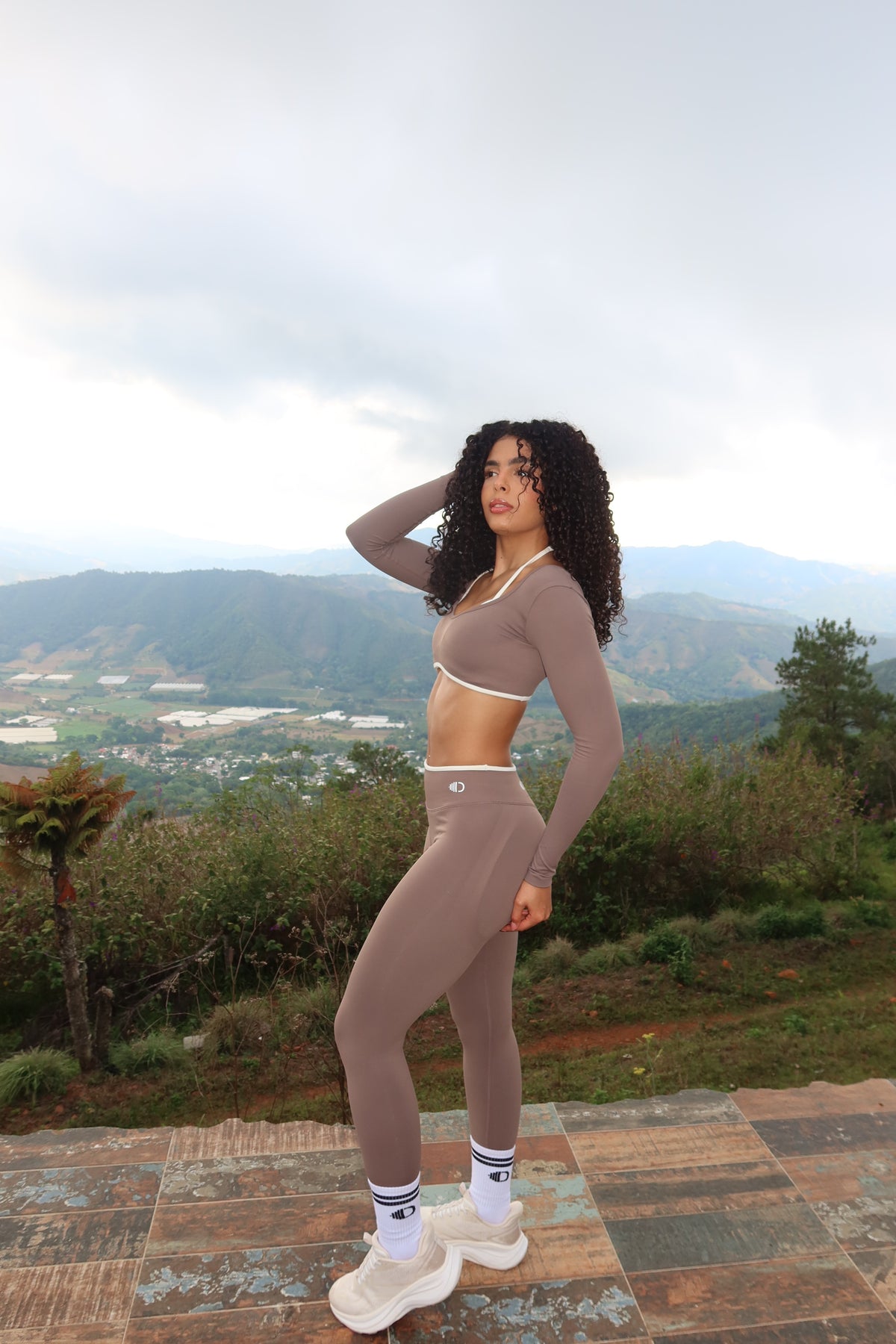 Summit Set Grey